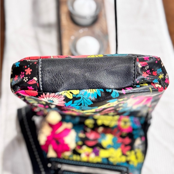 Sakroots Floral Crossbody Bag - Black Multicolor - Picture 5 of 13